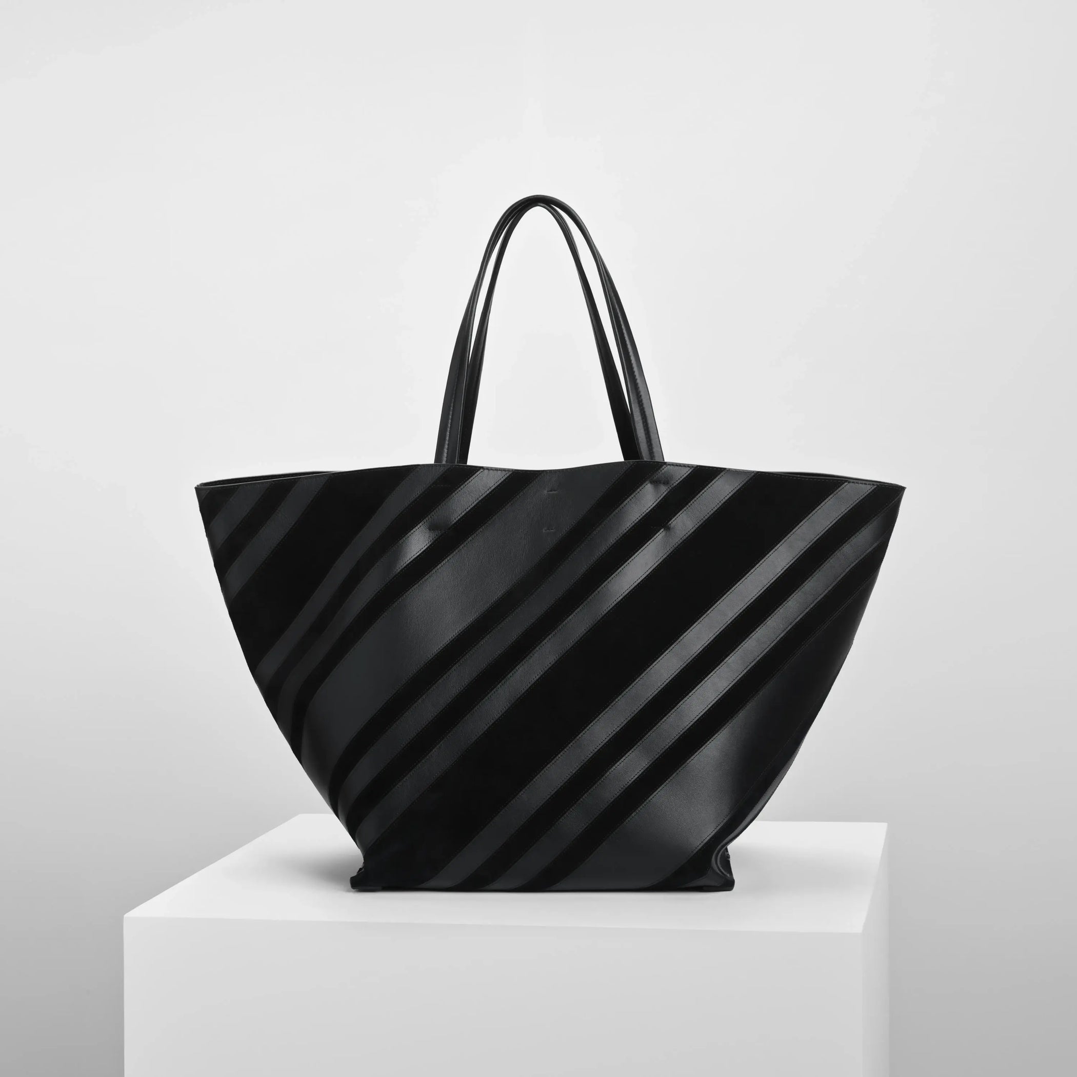 BASKET CABAS | black leather and suede with silver