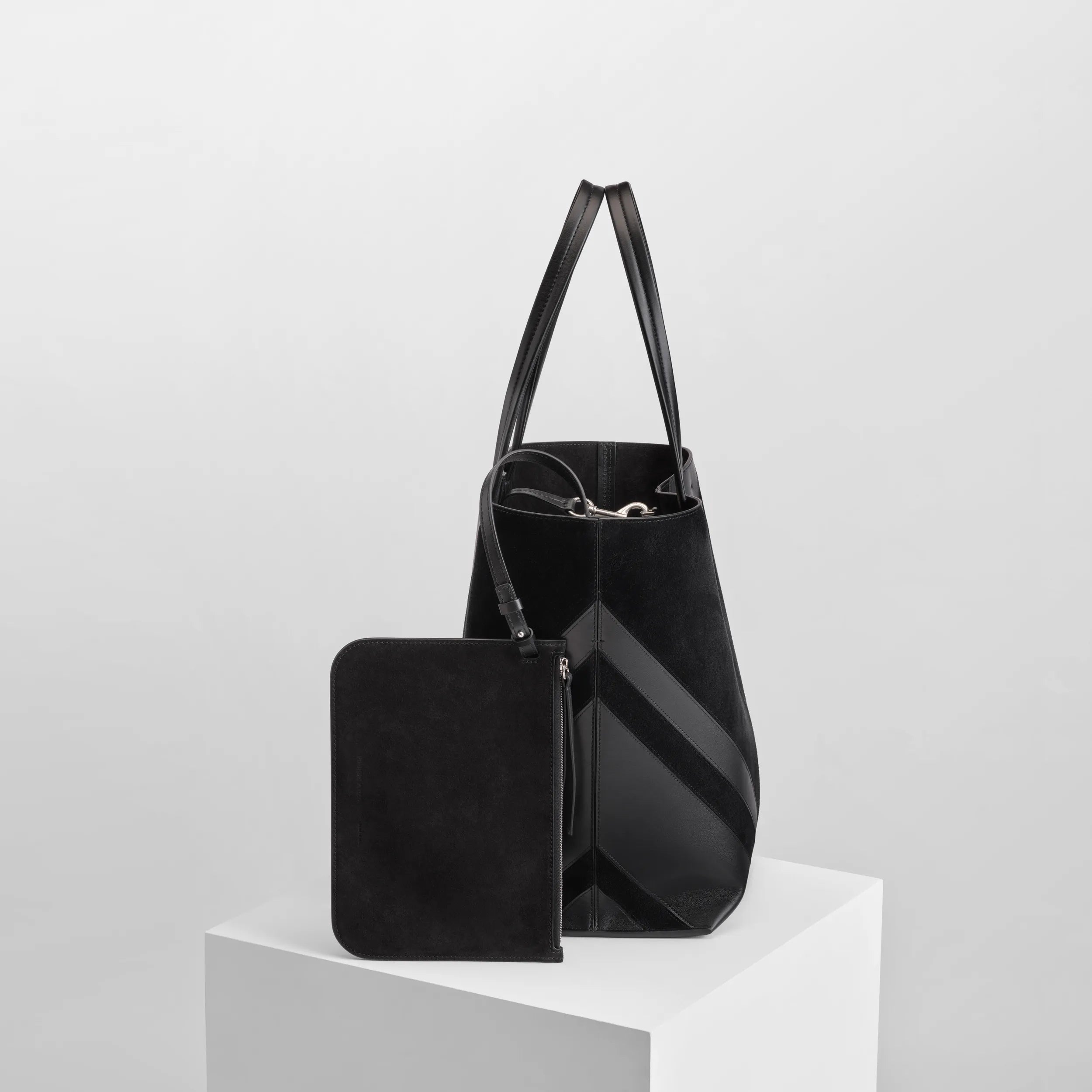 PHOEBE PHILO | POT CABAS | BLACK SUEDE LEATHER PHOEBE PHILO | POT CABAS | BLACK SUEDE LEATHER