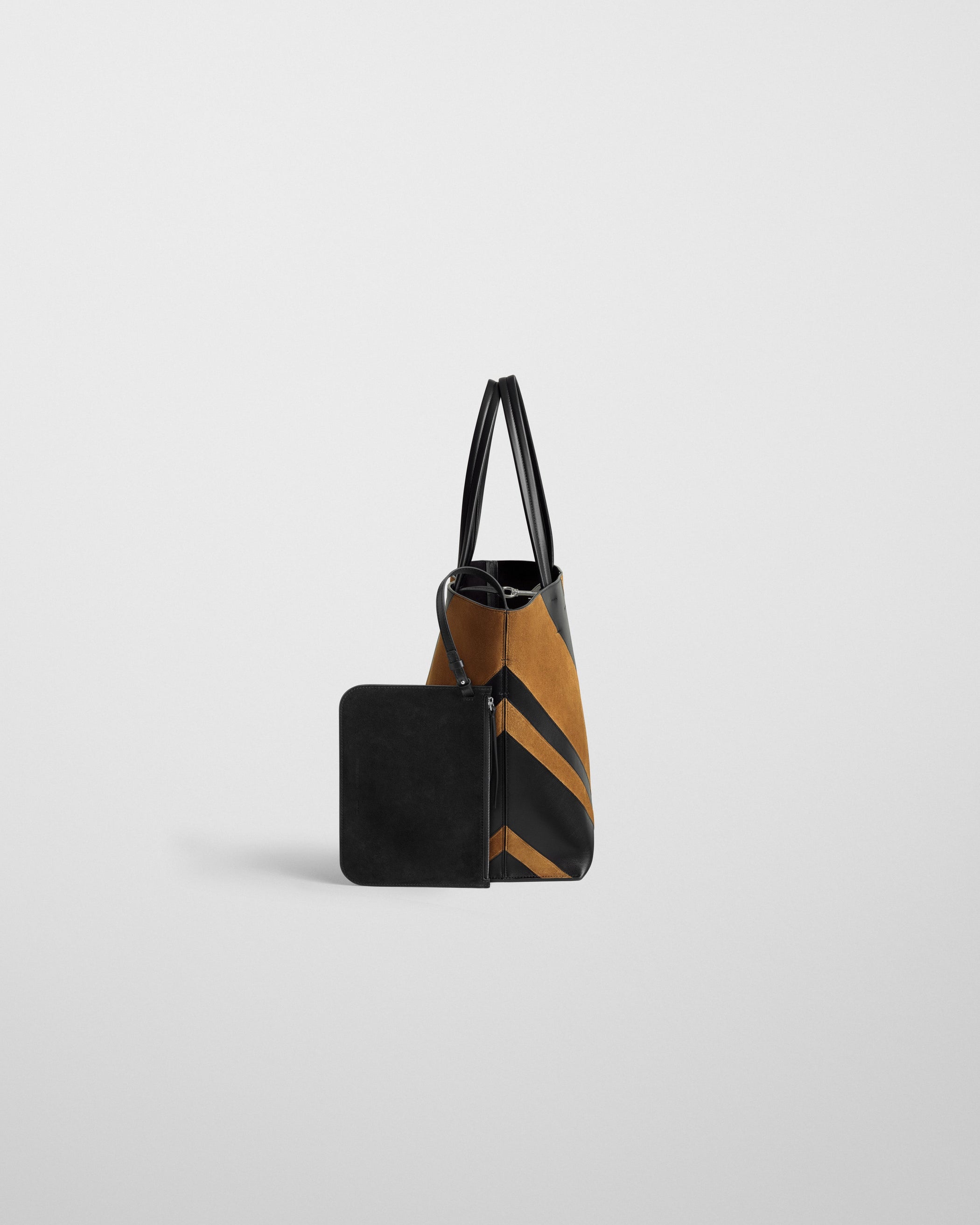 Side view of POT CABAS BAG in black leather and toffee suede with internal pocket