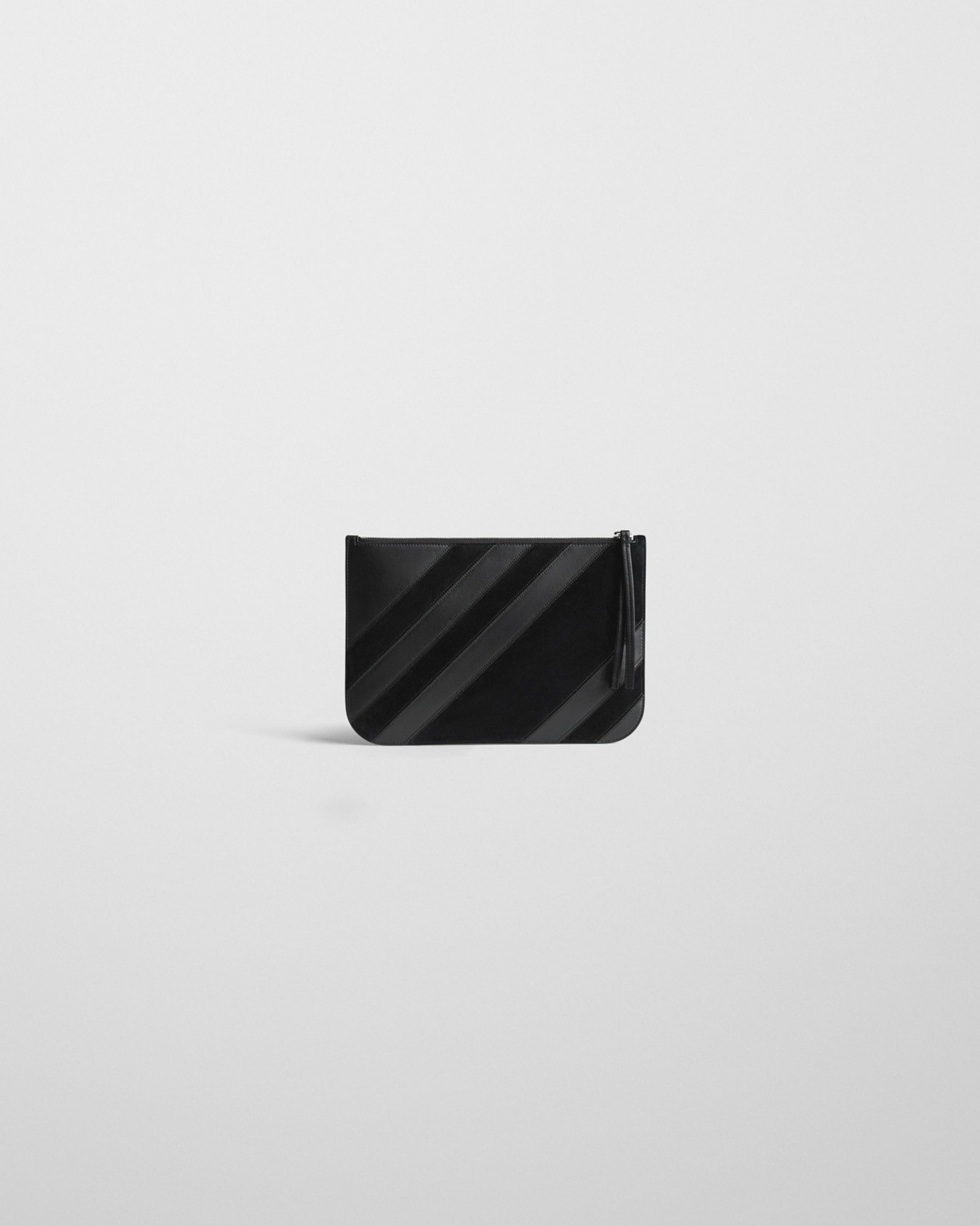 View of pocket pouch in black leather.