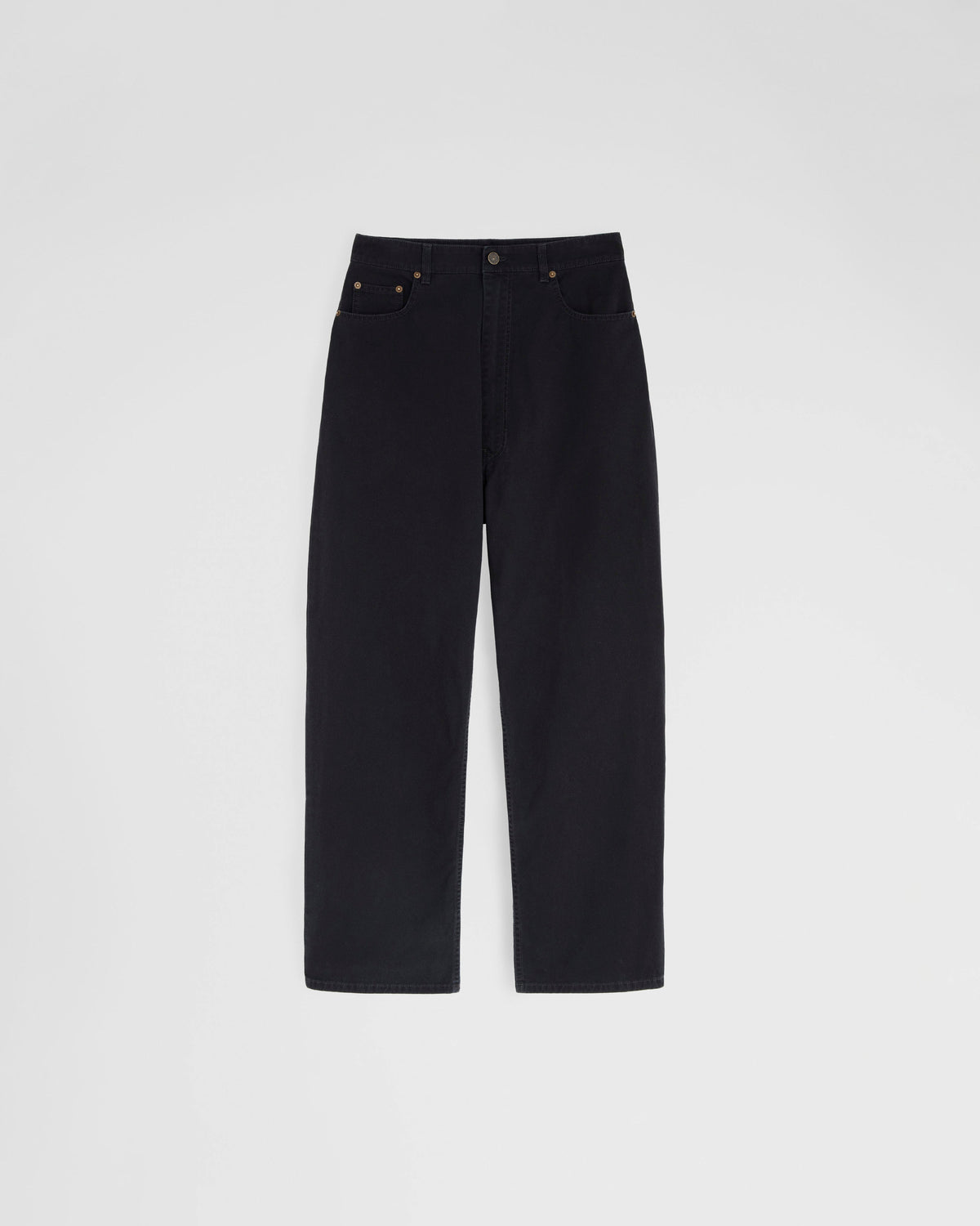 Front view of DROP JEANS in black cotton