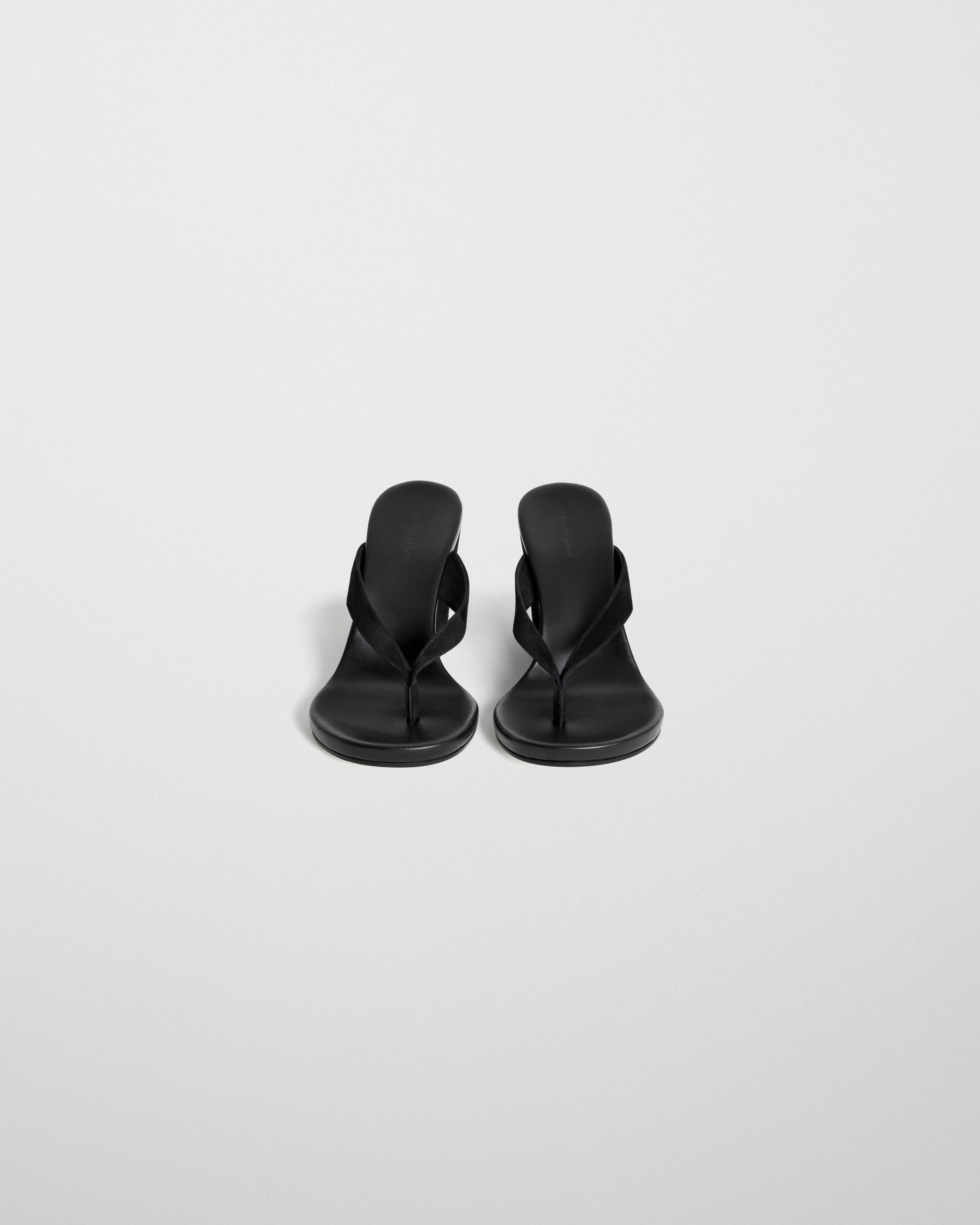 Front view of ROUND WEDGE in black suede