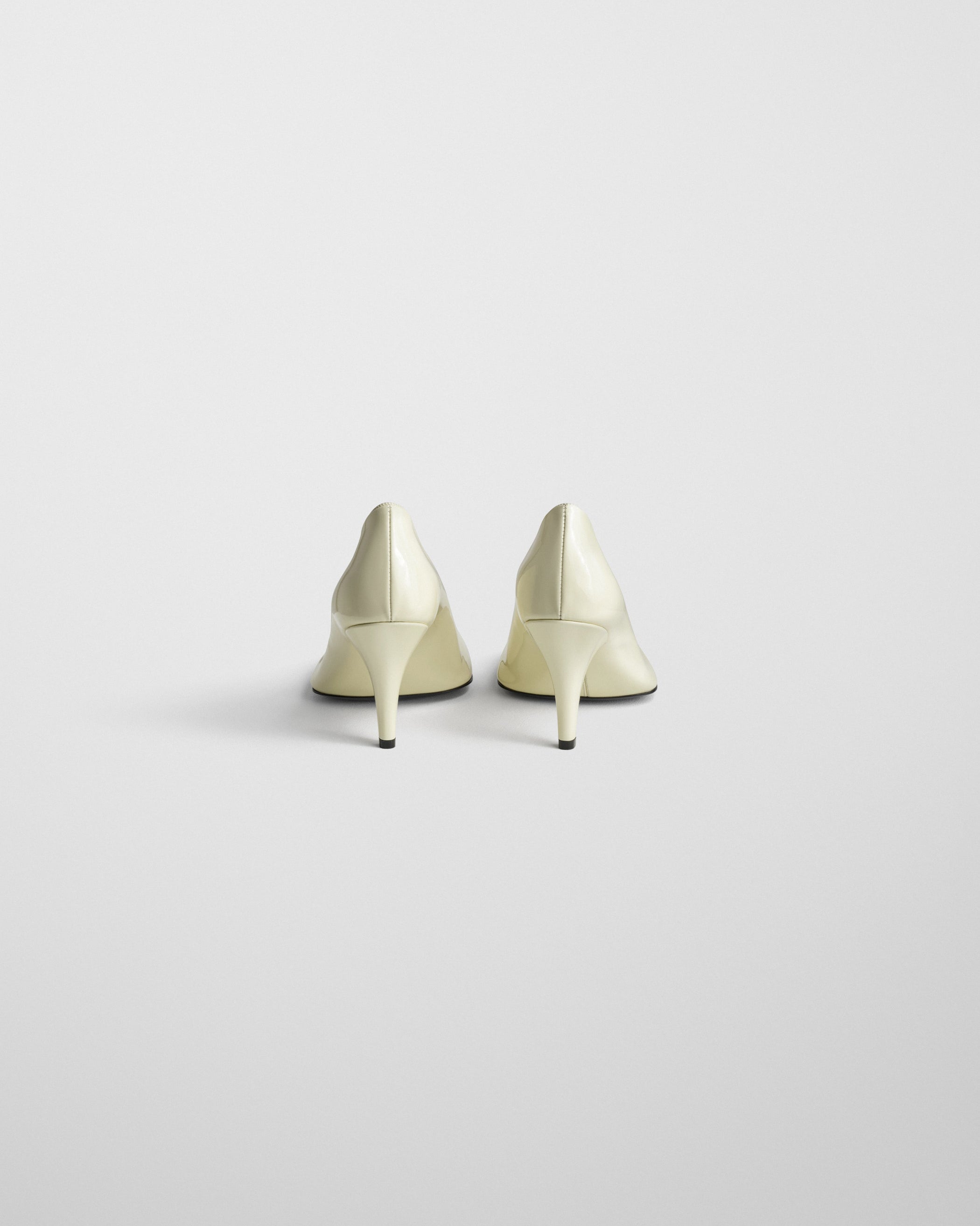 Back view of SOFT PUMP in cream patent leather