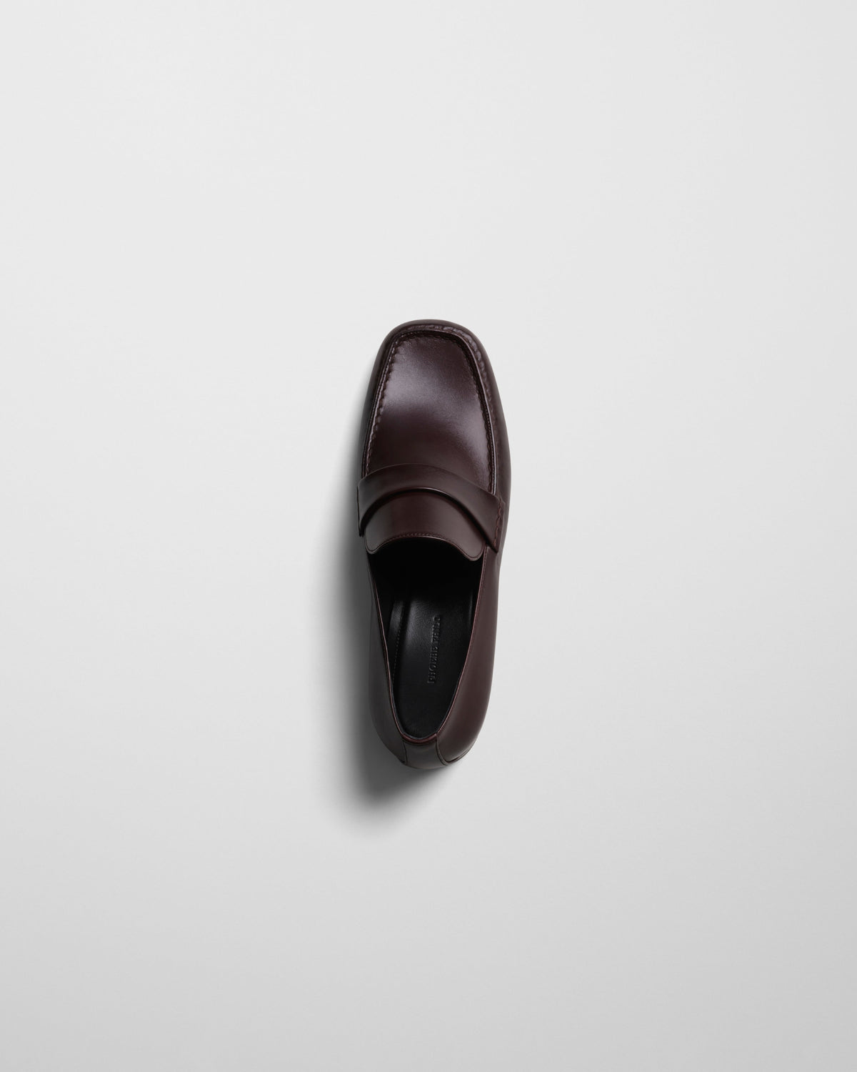 Top view of MAN'S LOAFER in oxblood leather