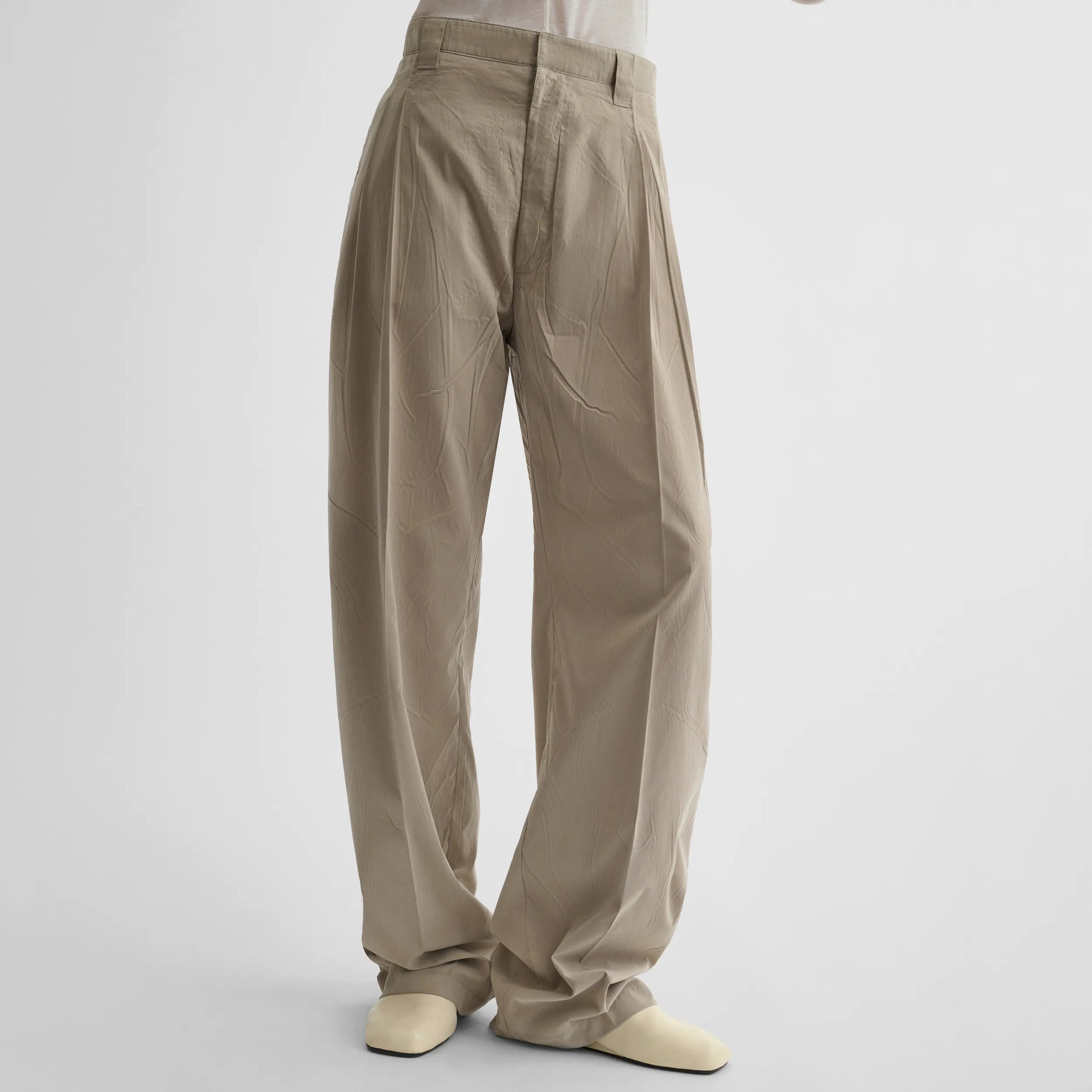 海外希少【PHOEBE PHILO】ウルトラファイン トップス クリーム PHOEBE PHILO | NEW ARRIVALS