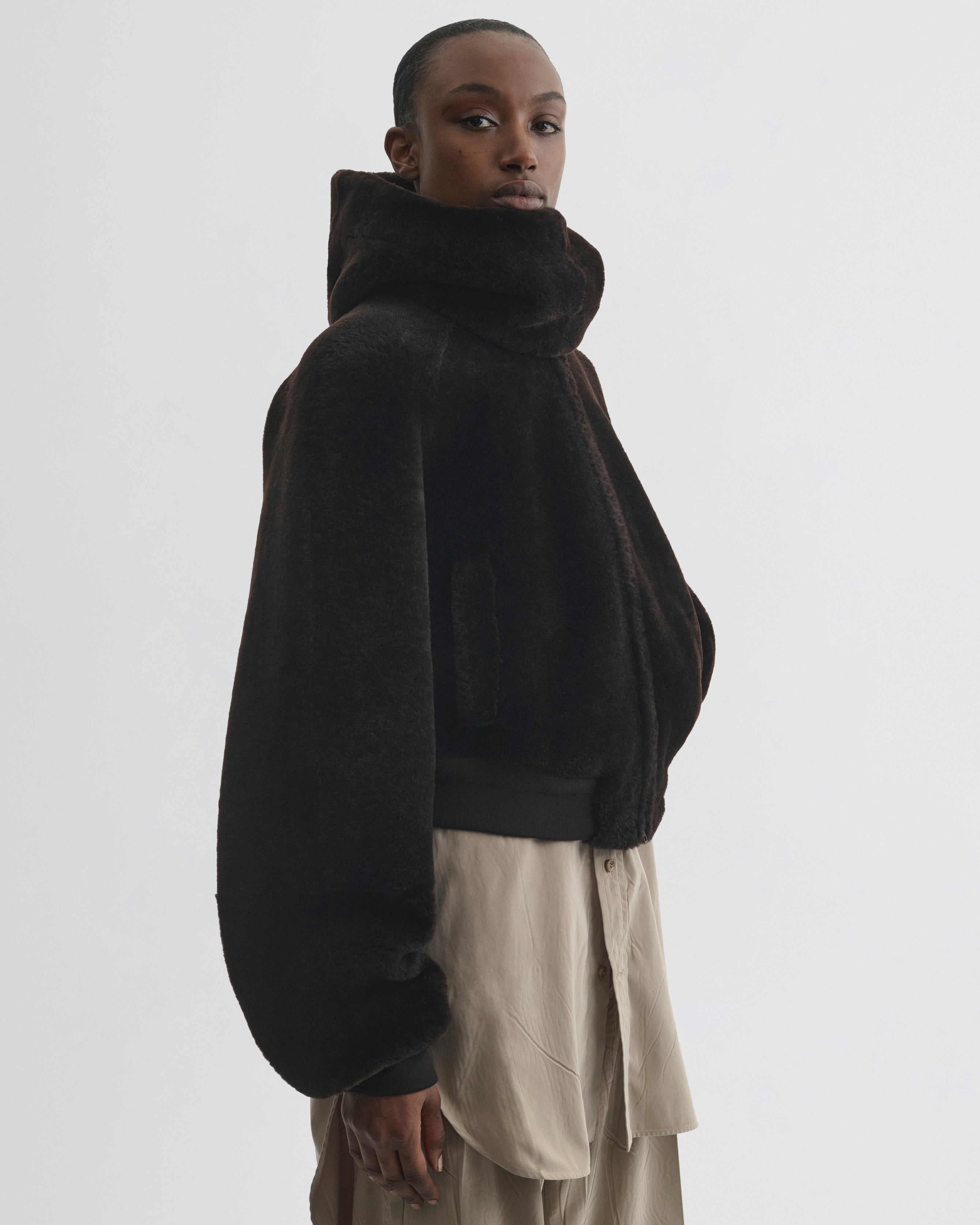 SUPER SOFT BOMBER JACKET | deep brown shearling