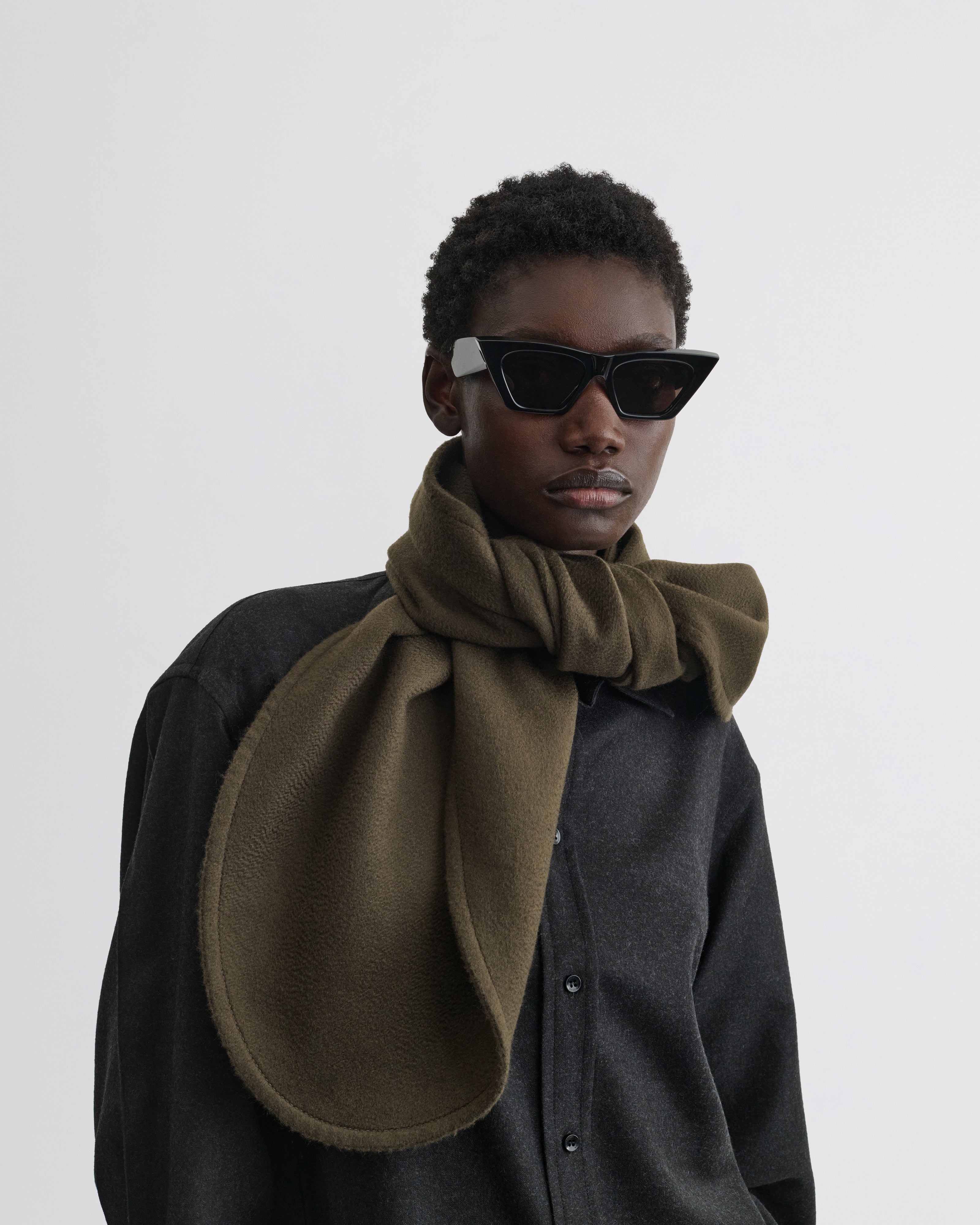 PHOEBE PHILO | DOUBLE FACE SCARF | DARK KHAKI WOOL