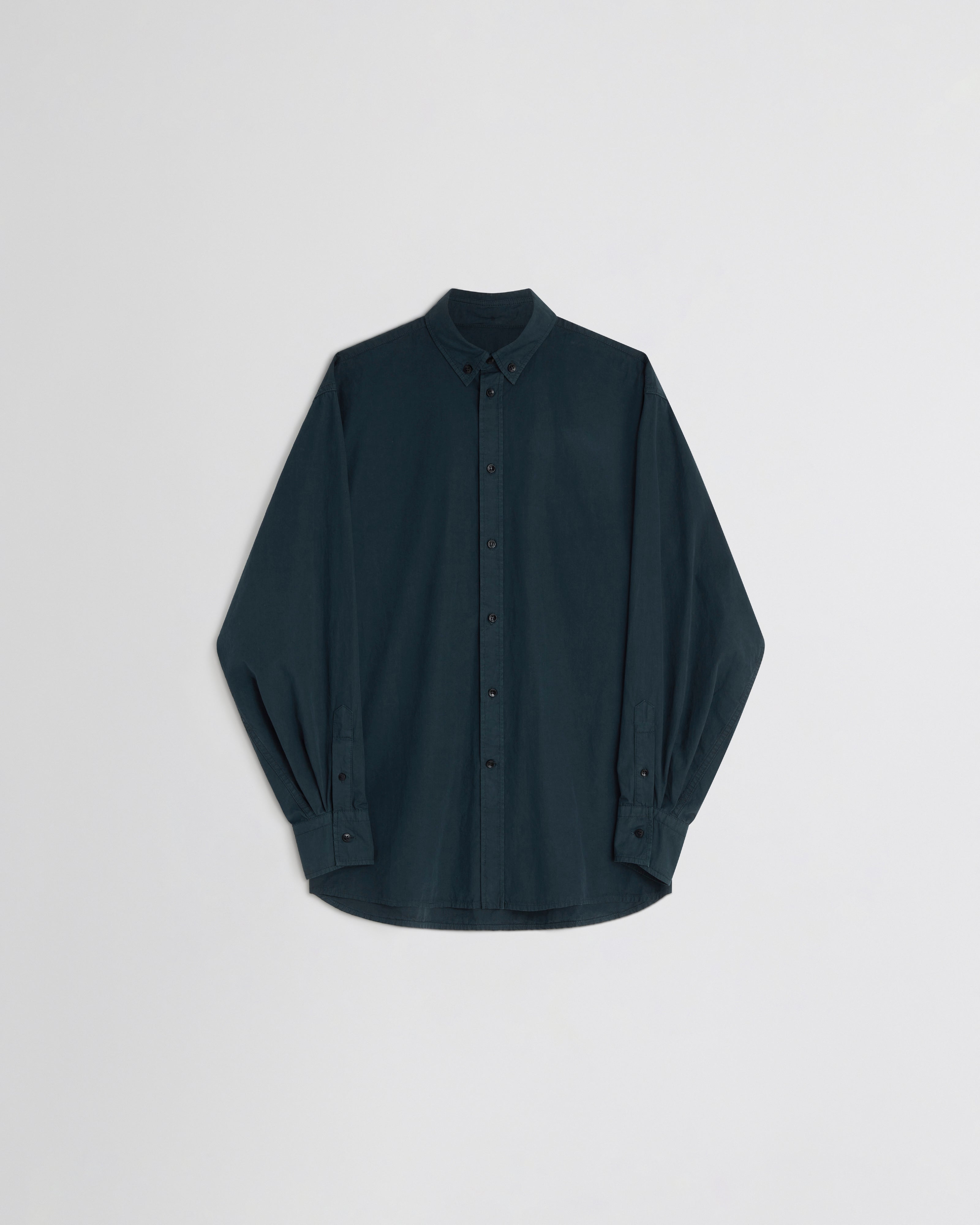 BUTTON COLLAR SHIRT | navy ink cotton
