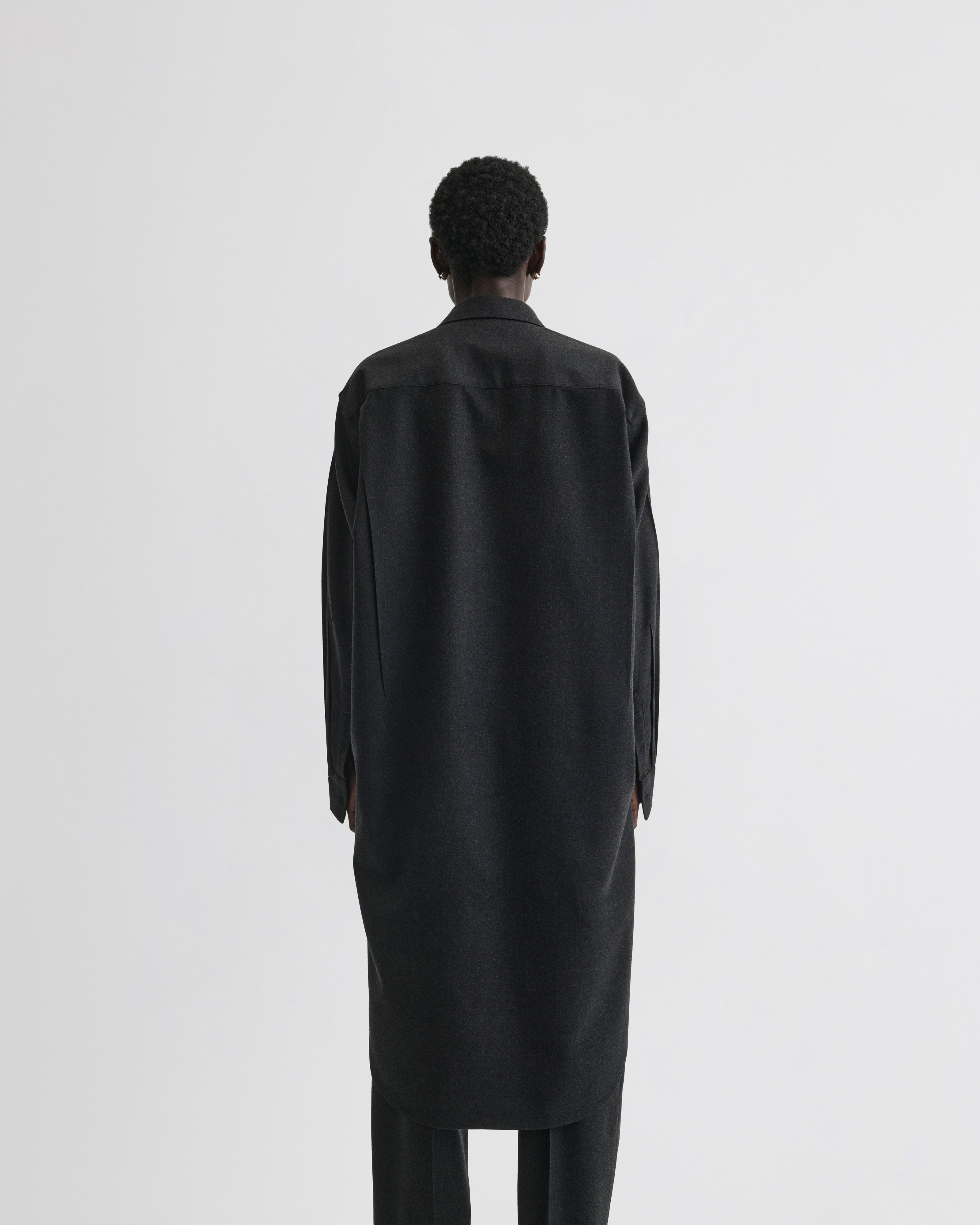 PHOEBE PHILO | ELONGATED SHIRT | CHARCOAL WOOL