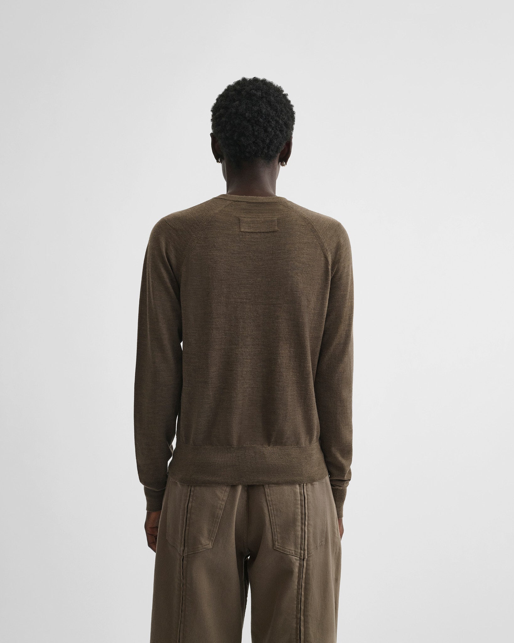 PHOEBE PHILO フィービーファイロ 25AW SHRUNK V-NECK SWEATER Vネックニットセーター CK102 YW4575 828TP ブラウン S PHOEBE PHILO | SHRUNK V-NECK | TAUPE WOOL