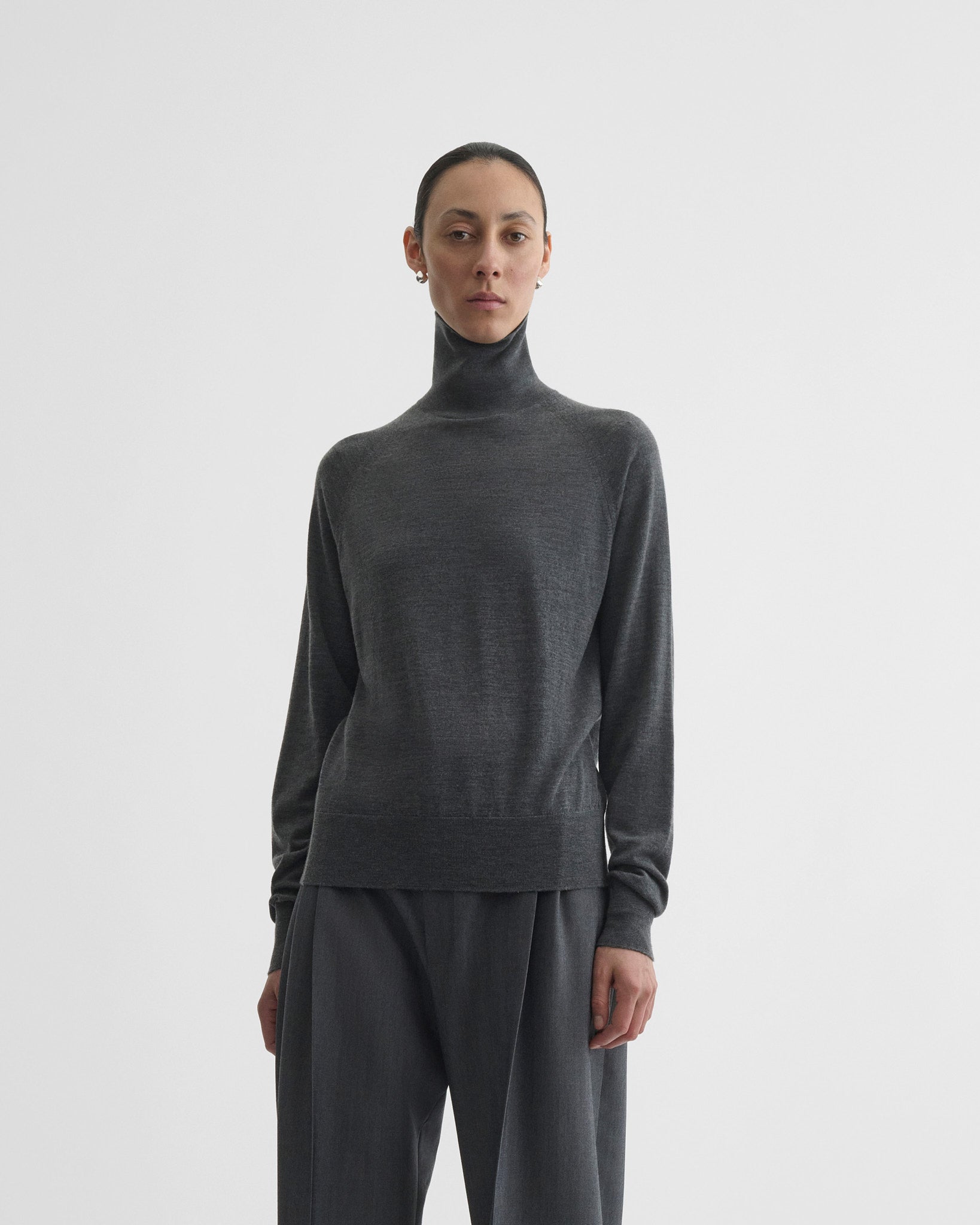PHOEBE PHILO | HIGH NECK JUMPER | ANTHRACITE MELANGE WOOL