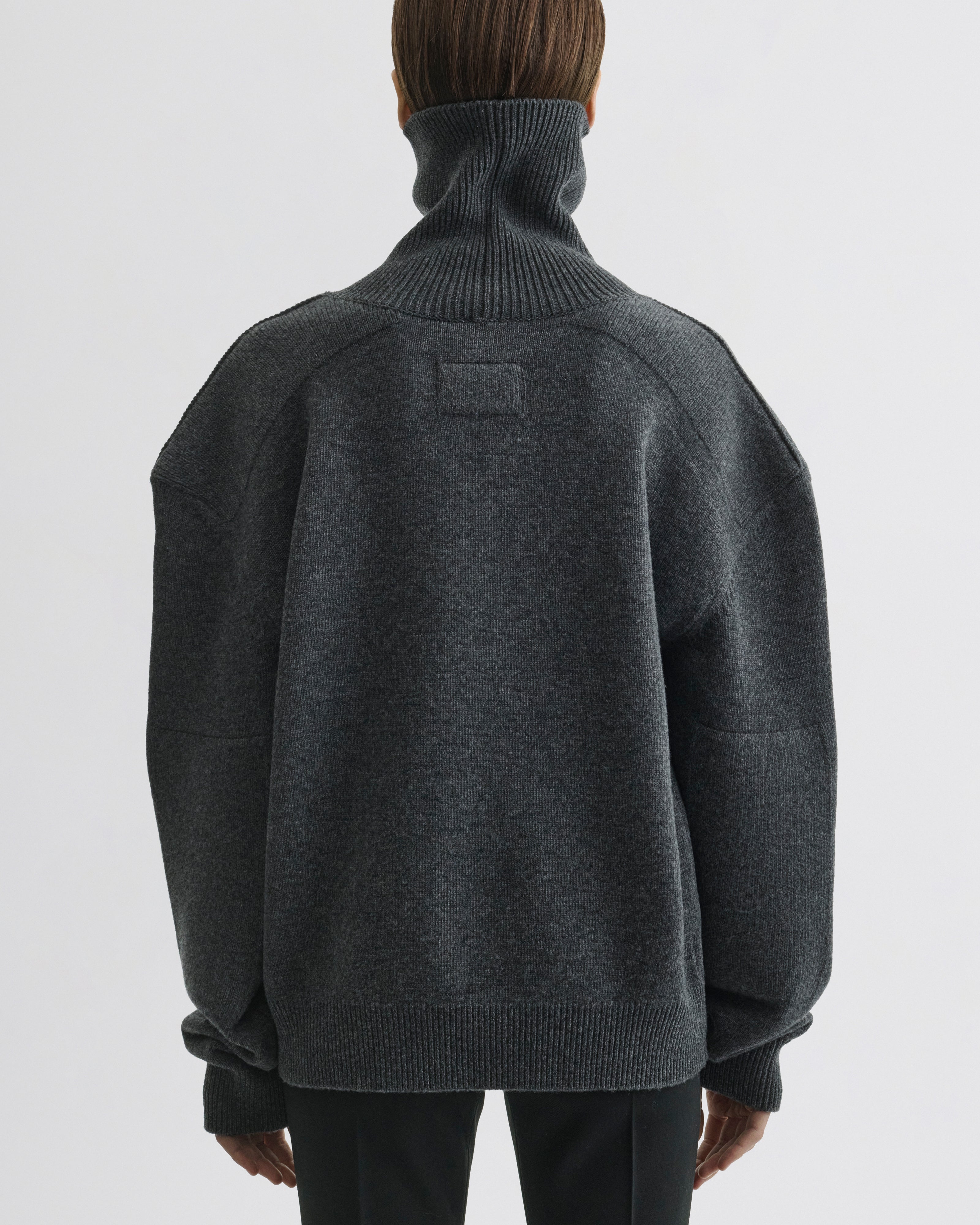 PATCH SHOULDER JUMPER | grey melange wool cashmere