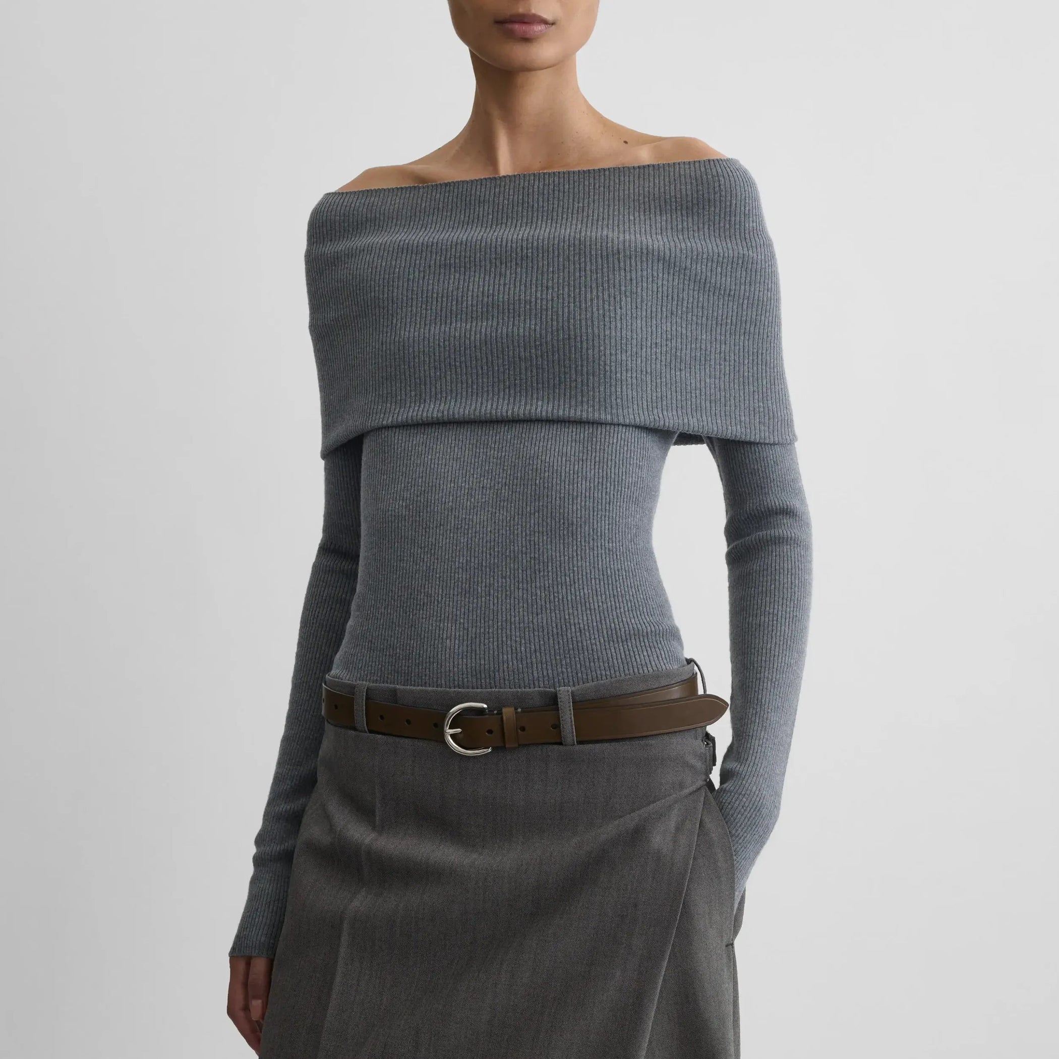 Front view of model wearing FOLDOVER TOP in melange grey wool