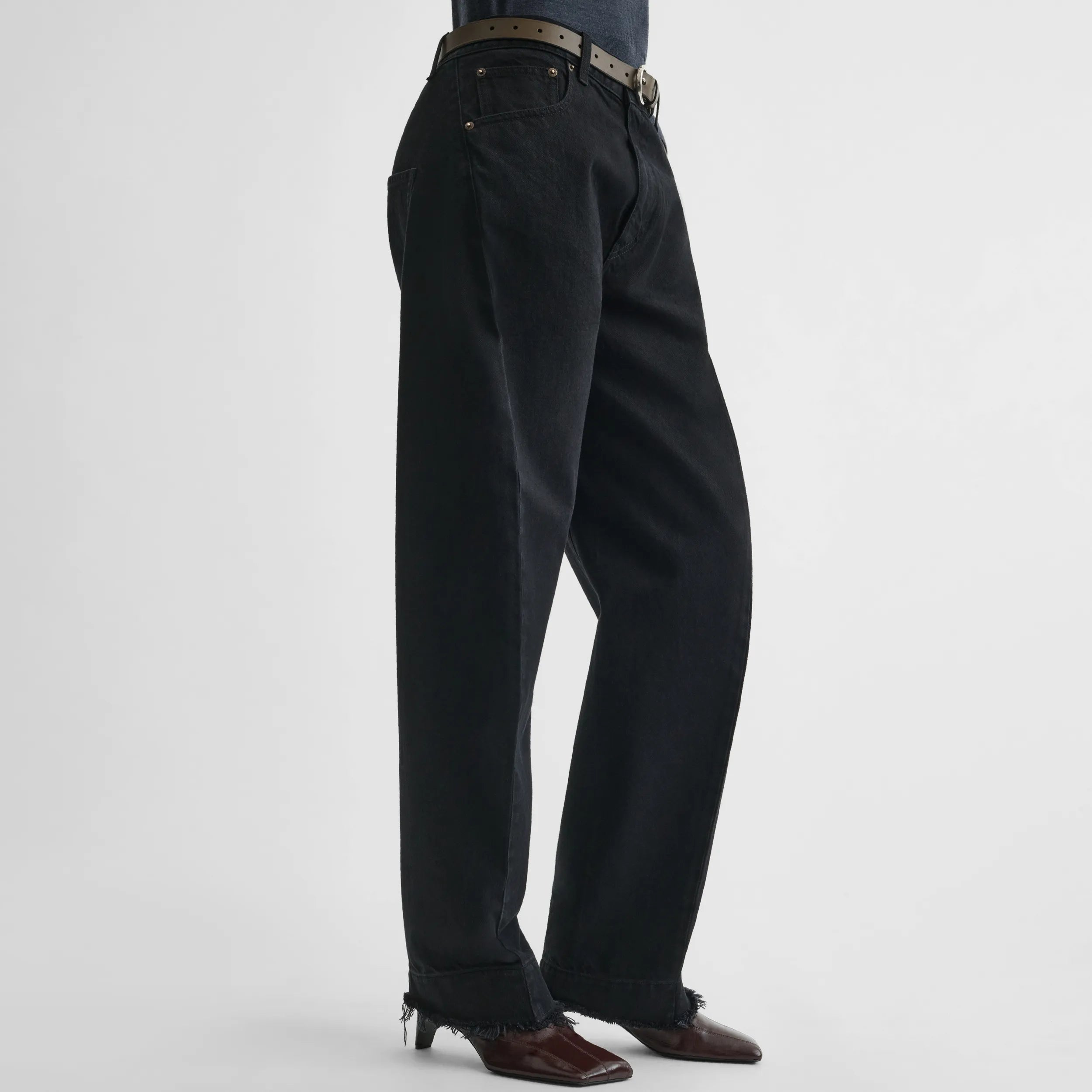 【PHOEBE PHILO】アーチジーンズ ブラック 洗練された逸品 PHOEBE PHILO | ARCH JEANS | BLACK COTTON