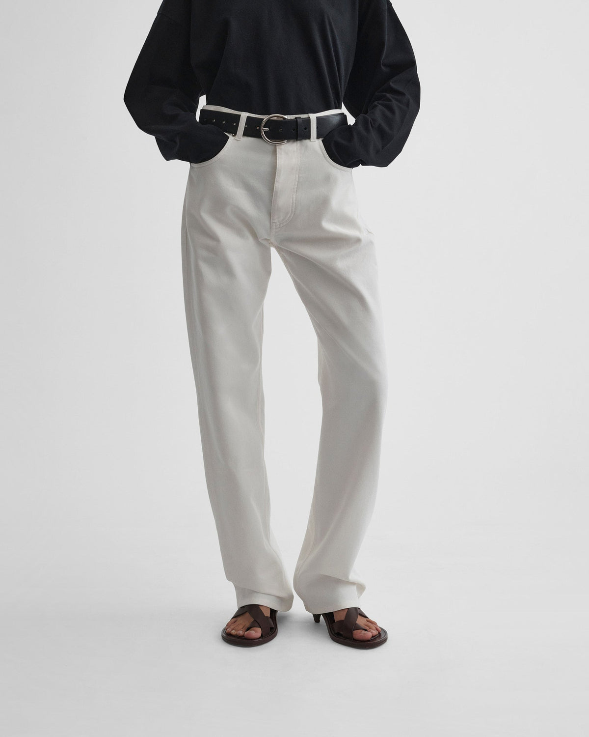 CLASSIC JEANS | plaster white cotton