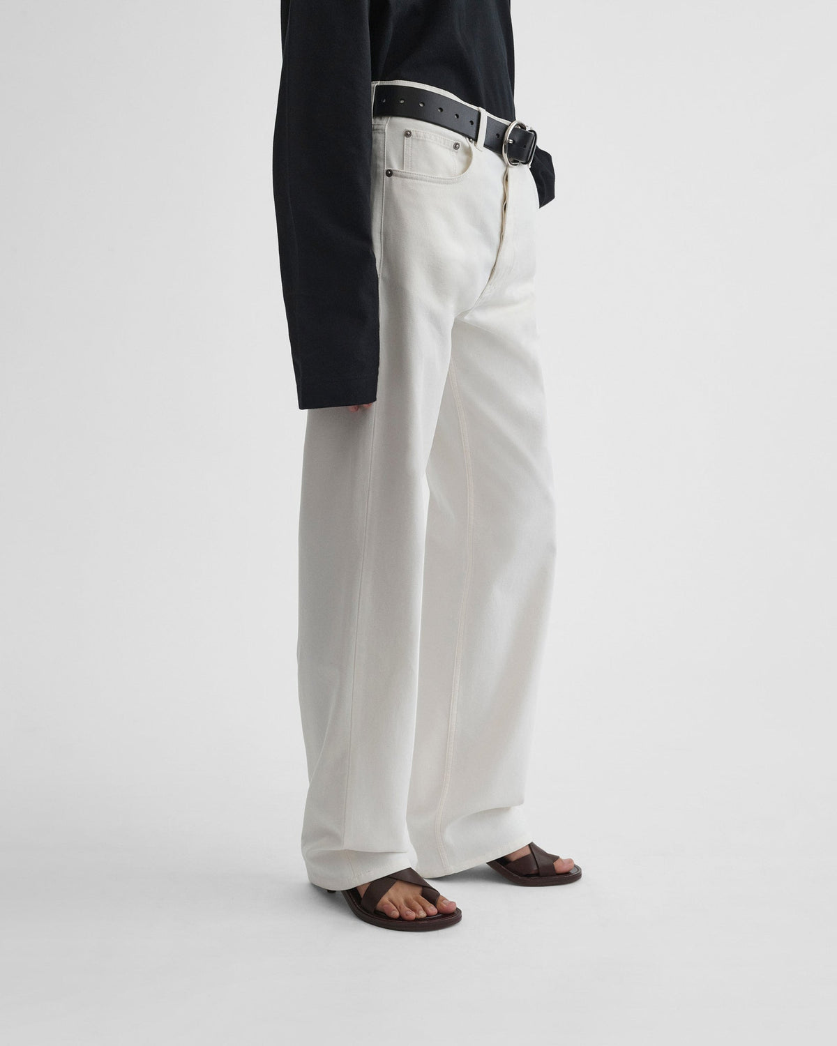 CLASSIC JEANS | plaster white cotton