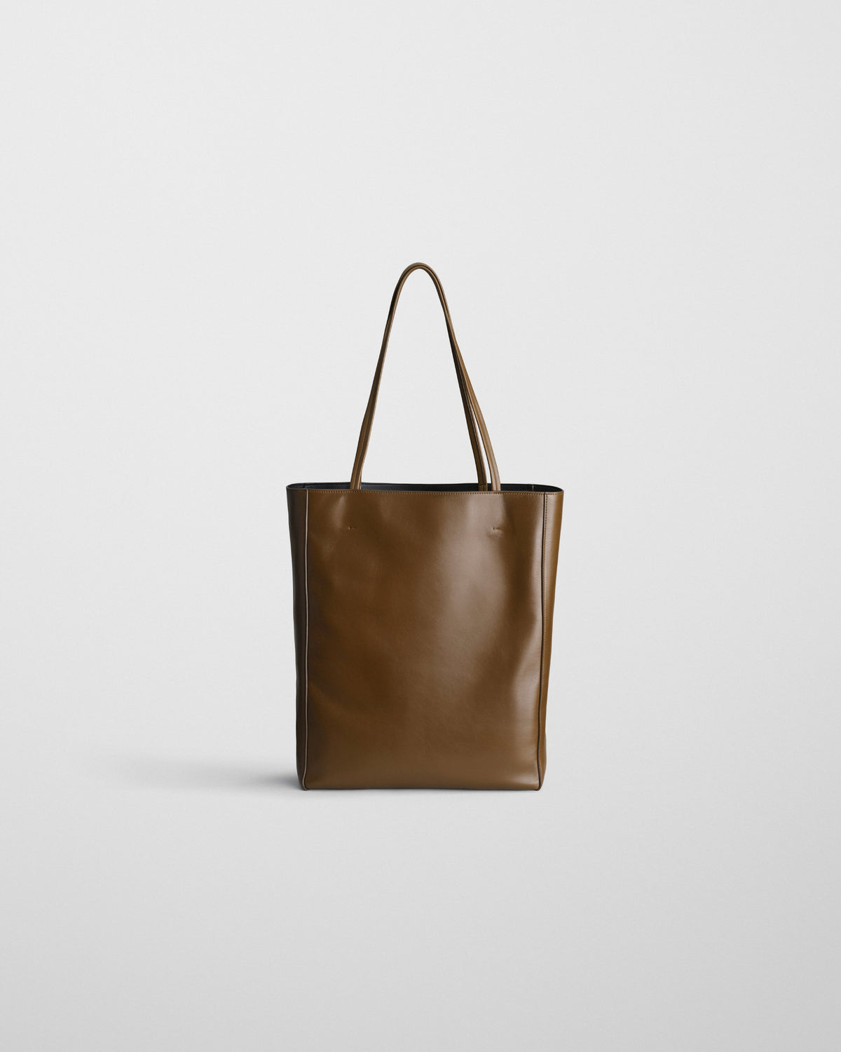Back view of PAPER TOTE in olive leather