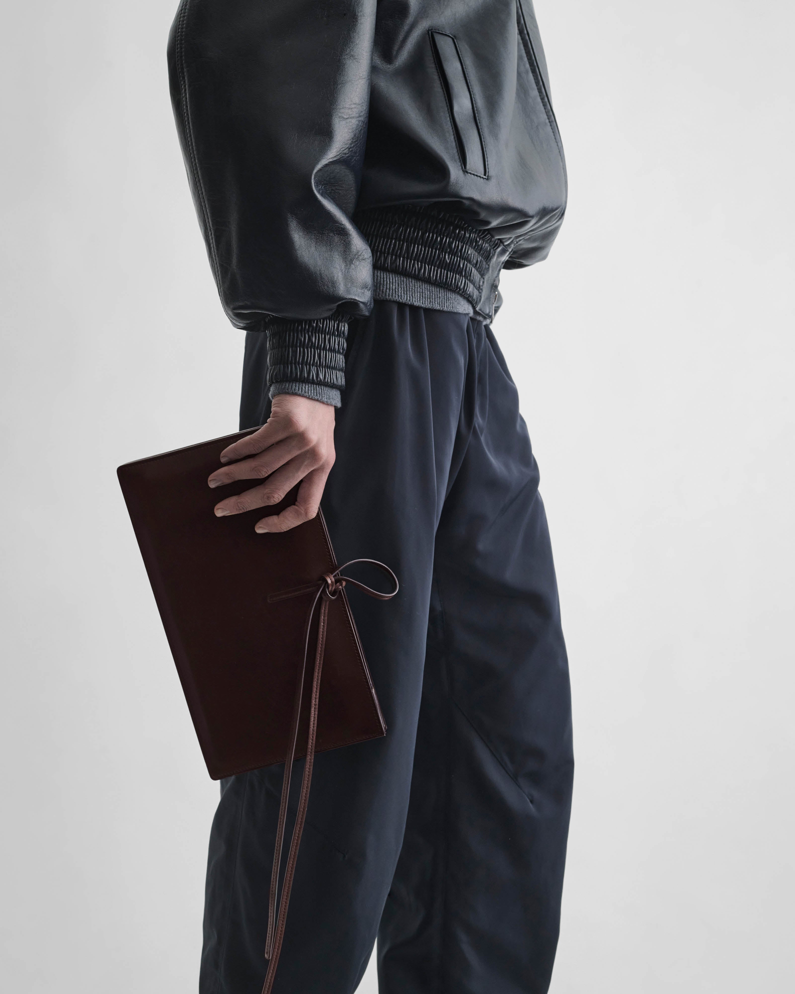 PHOEBE PHILO | SPLAY CLUTCH | bitter chocolate leather