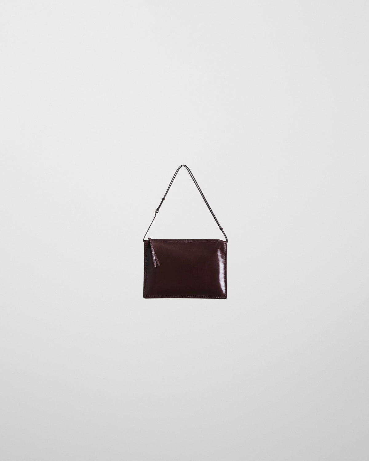 Front view of GLOVE POCHETTE in oxblood leather