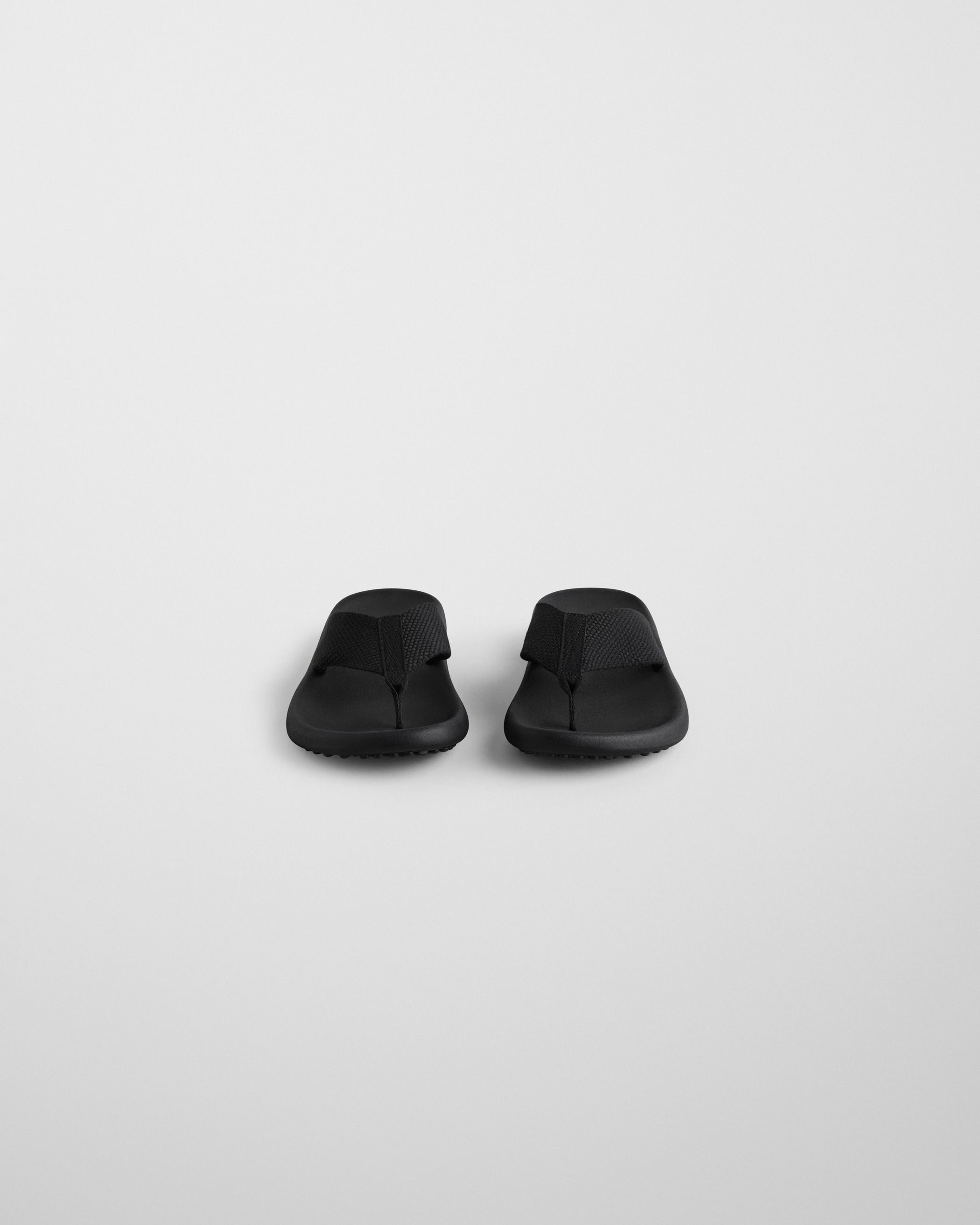 Front view of FLIP FLOP in black Eva