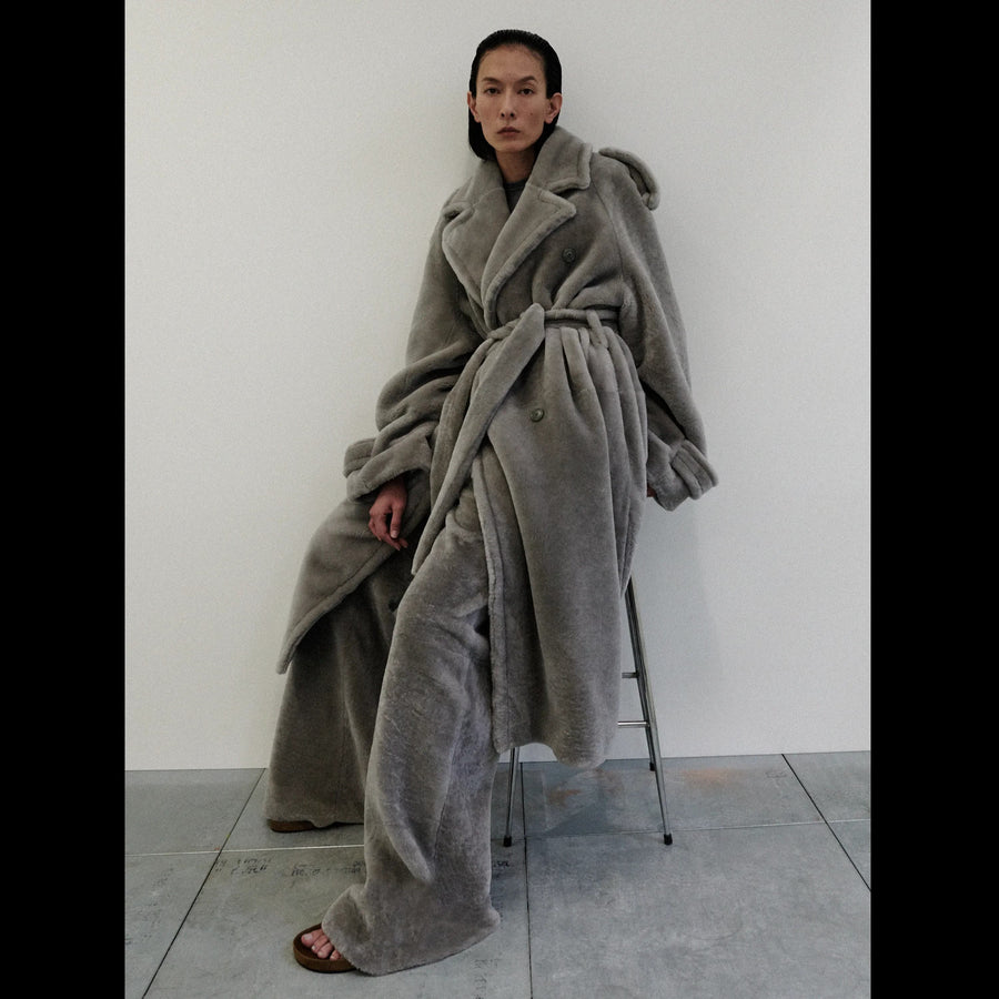 PHOEBE PHILO | B JAN - JUN 2025
